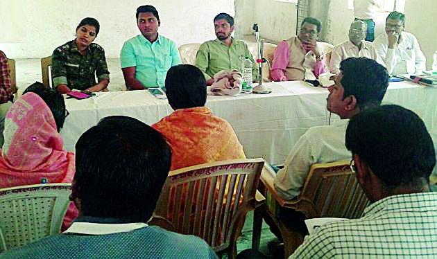 Provide facilities to the devotees | भाविकांना सोयीसुविधा पुरवा Provide facilities to the devotees | भाविकांना सोयीसुविधा पुरवा