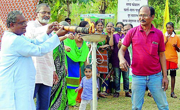 Challenge before the youth to solve the village's problems | गावांचे प्रश्न सोडविण्याचे युवकांसमोर आव्हान