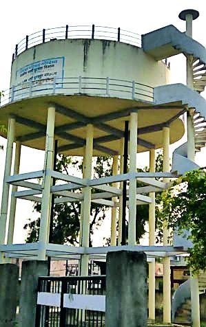 Tap water scheme steal | नळ योजनेच्या पाण्याची चोरी Tap water scheme steal | नळ योजनेच्या पाण्याची चोरी