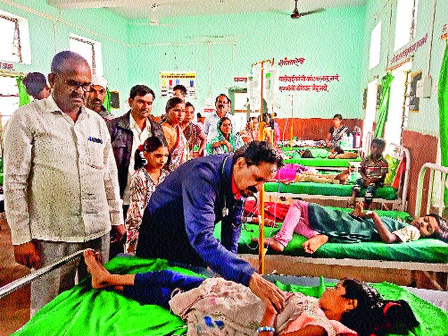 Toxicity from the milk to the students of the city | नगरसूलला विद्यार्थ्यांना दुधातून विषबाधा Toxicity from the milk to the students of the city | नगरसूलला विद्यार्थ्यांना दुधातून विषबाधा