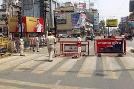 12 joint teams of police and corporation for implementation of Malegaon restrictions | मालेगावी निर्बंधांची अंमलबजावणी साठी पोलीस व मनपाची संयुक्त १२ पथके 12 joint teams of police and corporation for implementation of Malegaon restrictions | मालेगावी निर्बंधांची अंमलबजावणी साठी पोलीस व मनपाची संयुक्त १२ पथके