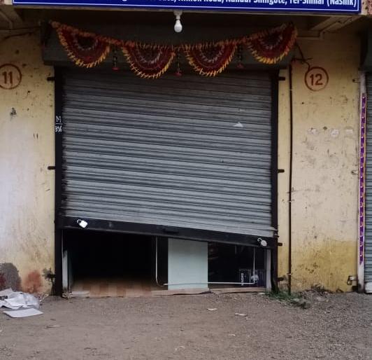 Thieves' bust in Nandurshinot | नांदूरशिंगोटेत चोरांचा धुमाकूळ Thieves' bust in Nandurshinot | नांदूरशिंगोटेत चोरांचा धुमाकूळ