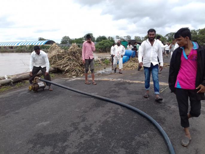 With the rain resting, the lives of the people started coming to ancestor | पावसाने विश्रांती घेतल्याने जनजीवन येऊ लागले पुर्वपदावर With the rain resting, the lives of the people started coming to ancestor | पावसाने विश्रांती घेतल्याने जनजीवन येऊ लागले पुर्वपदावर