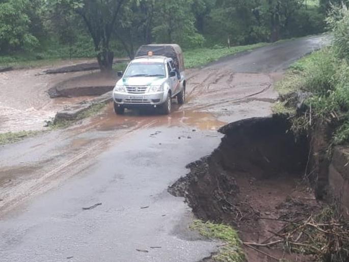 Artillery noticable due to contact breakdown | संपर्क तुटल्याने तोरणमाळ नॉटरिचेबल Artillery noticable due to contact breakdown | संपर्क तुटल्याने तोरणमाळ नॉटरिचेबल