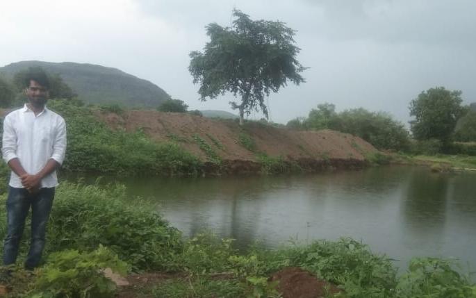 Diversion dam overflow at Ajmer Saundane village | अजमीर सौंदाणे गावातील वळण बंधारा ओव्हरफ्लो Diversion dam overflow at Ajmer Saundane village | अजमीर सौंदाणे गावातील वळण बंधारा ओव्हरफ्लो