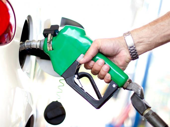 Extended petrol sales in Ahmednagar district | अहमदनगर जिल्ह्यात पेट्रोल विक्रीची वेळ वाढविली,सकाळी ०५ ते सायंकाळी ०५ वाजेपर्यंत पेट्रोल विक्रीस परवानगी Extended petrol sales in Ahmednagar district | अहमदनगर जिल्ह्यात पेट्रोल विक्रीची वेळ वाढविली,सकाळी ०५ ते सायंकाळी ०५ वाजेपर्यंत पेट्रोल विक्रीस परवानगी