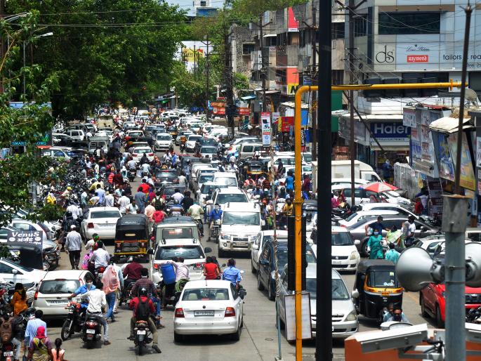 All the markets in the city are open | शहरातील सर्वच बाजारपेठा खुल्या
