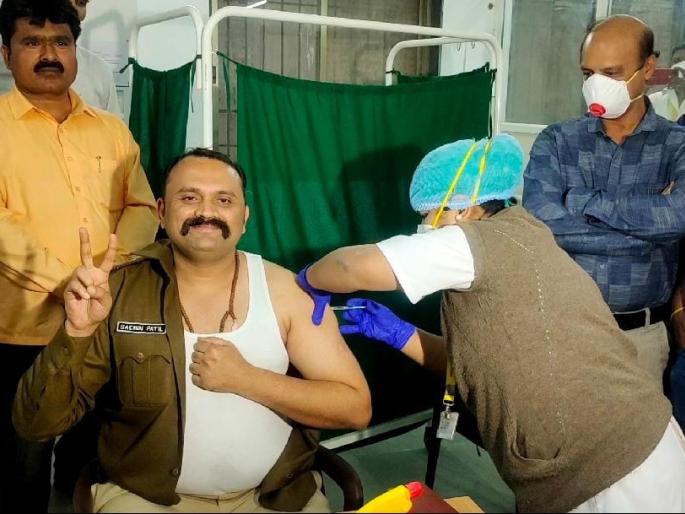 Commencement of rural police vaccination | ग्रामीण पोलिसांच्या लसीकरणास प्रारंभ