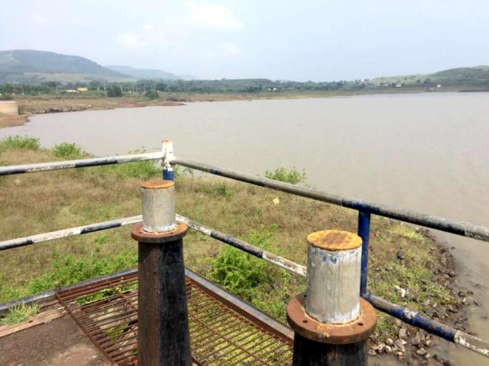 25% storage in Ner lake; | सातारा : तलावातील अल्पसाठ्याने घशाला कोरड पडणार , नेर तलावात २५ टक्के साठा 25% storage in Ner lake; | सातारा : तलावातील अल्पसाठ्याने घशाला कोरड पडणार , नेर तलावात २५ टक्के साठा
