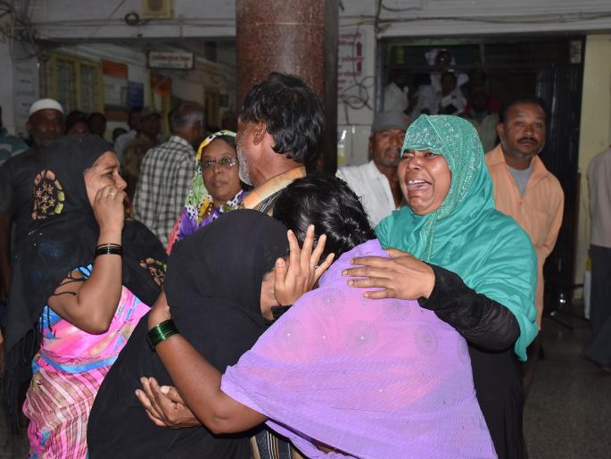The death of two infants with the woman during delivery, the incident in Sangli | प्रसूतीवेळी महिलेसह दोन अर्भकांचा मृत्यू, सांगलीतील घटना The death of two infants with the woman during delivery, the incident in Sangli | प्रसूतीवेळी महिलेसह दोन अर्भकांचा मृत्यू, सांगलीतील घटना