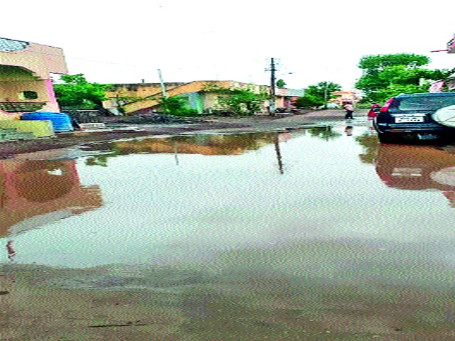 Road work brass exposed! | रस्ता कामाचे पितळ उघड! Road work brass exposed! | रस्ता कामाचे पितळ उघड!