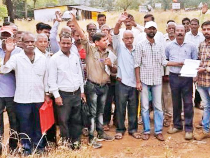 Opposed to alternative road counting, Aruna was aggressive with the project | पर्यायी रस्त्याच्या मोजणीला विरोध, अरुणा प्रकल्पग्रस्त आक्रमक Opposed to alternative road counting, Aruna was aggressive with the project | पर्यायी रस्त्याच्या मोजणीला विरोध, अरुणा प्रकल्पग्रस्त आक्रमक