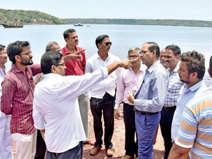 Sindhudurg: Anandvadi's work to commence soon: Arun Vidal | सिंधुुदुर्ग : आनंदवाडीचे काम लवकरच सुरु करणार : अरुण विधळे Sindhudurg: Anandvadi's work to commence soon: Arun Vidal | सिंधुुदुर्ग : आनंदवाडीचे काम लवकरच सुरु करणार : अरुण विधळे