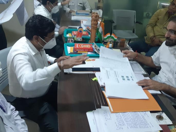 If Thane Municipal Corporation does not get it, we will build a truck terminus through public participation | ठाणे महापालिकेला जमणार नसेल तर लोकसहभागातून ट्रक टर्मिनस उभारू If Thane Municipal Corporation does not get it, we will build a truck terminus through public participation | ठाणे महापालिकेला जमणार नसेल तर लोकसहभागातून ट्रक टर्मिनस उभारू