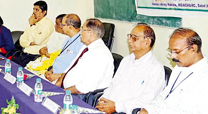 Ayurvedic treatment of intrauterine childbirth | अंतर्गर्भाशयातील उत्पत्तीजन्य बालरोगांचे आयुर्वेदोपचाराने रक्षण