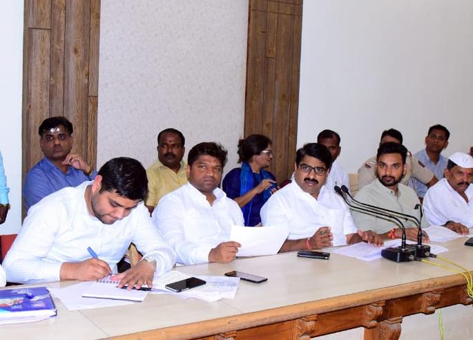 Carry out responsibilities for Mangaon Ceremony: Satej Patil | माणगाव सोहळ्यासाठी दिलेली जबाबदारी काटेकोरपणे पार पाडा  : सतेज पाटील