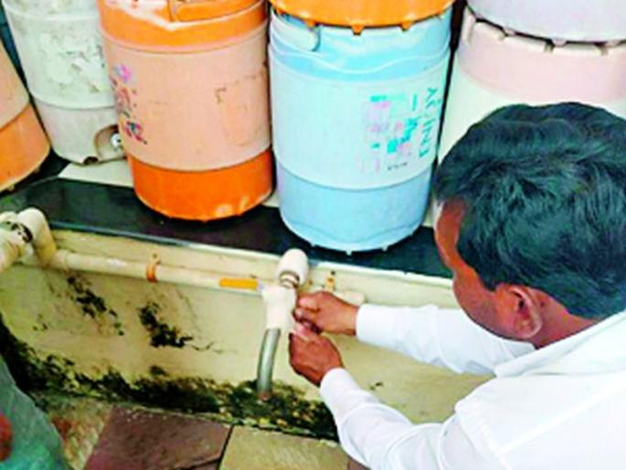 Unauthorized RO plant in the city, bore seal | शहरातील विनापरवानगी आरओ प्लांट, बोअर सील Unauthorized RO plant in the city, bore seal | शहरातील विनापरवानगी आरओ प्लांट, बोअर सील