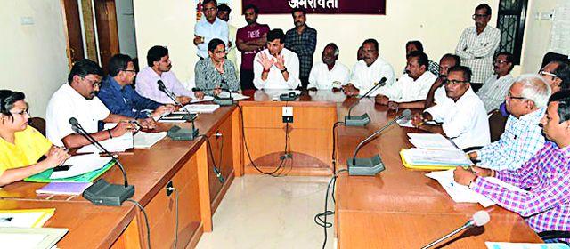 Start the work of Kalyannagar road or else lock the road to the department | कल्याणनगर रस्त्याचे काम सुरू करा अन्यथा विभागाला ठोकणार कुलूप Start the work of Kalyannagar road or else lock the road to the department | कल्याणनगर रस्त्याचे काम सुरू करा अन्यथा विभागाला ठोकणार कुलूप