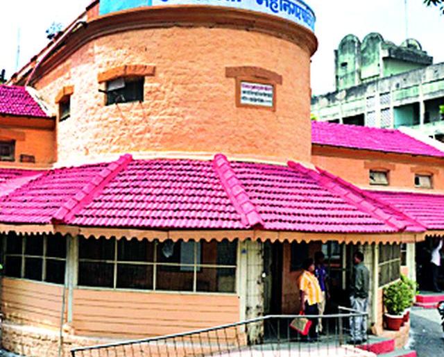 'Honesty' from the list of seniority list! | सेवाज्येष्ठता यादीवरून ‘नाराजीनाट्य’! 'Honesty' from the list of seniority list! | सेवाज्येष्ठता यादीवरून ‘नाराजीनाट्य’!