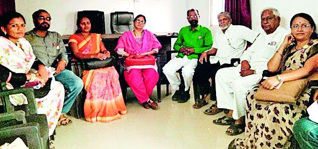 Give a different wheels, otherwise run! | वेगळा विदर्भ द्या, अन्यथा चालते व्हा! Give a different wheels, otherwise run! | वेगळा विदर्भ द्या, अन्यथा चालते व्हा!