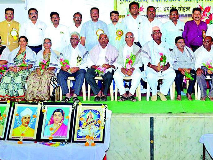 Everybody tries to achieve success | प्रयत्न केल्यास प्रत्येकाला हमखास यशप्राप्ती Everybody tries to achieve success | प्रयत्न केल्यास प्रत्येकाला हमखास यशप्राप्ती