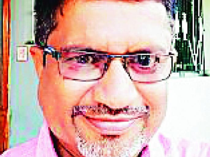 Put time on the teacher when returning from the funeral | अंत्यसंस्कारावरून परतताना शिक्षकावर काळाचा घाला Put time on the teacher when returning from the funeral | अंत्यसंस्कारावरून परतताना शिक्षकावर काळाचा घाला