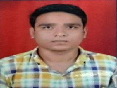 Prepare a legal website for the Piyush Pagare in Bhusavl | भुसावळात बारावीच्या पियुष पगारेने केली कायदेविषयक वेबसाईट तयार Prepare a legal website for the Piyush Pagare in Bhusavl | भुसावळात बारावीच्या पियुष पगारेने केली कायदेविषयक वेबसाईट तयार