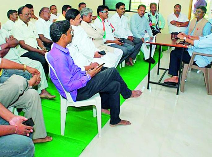 Maharashtra Election 2019 : This is the issue of election in development | Maharashtra Election 2019 : विकासकामे हाच निवडणुकीचा मुद्दा Maharashtra Election 2019 : This is the issue of election in development | Maharashtra Election 2019 : विकासकामे हाच निवडणुकीचा मुद्दा