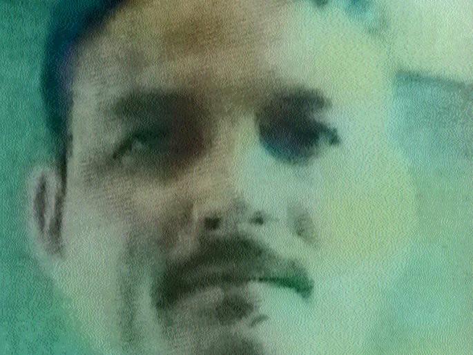 A highway employee died after getting stuck in a pipe | महामार्गावरील कर्मचाऱ्याचा पाईपात अडकून मृत्यू A highway employee died after getting stuck in a pipe | महामार्गावरील कर्मचाऱ्याचा पाईपात अडकून मृत्यू