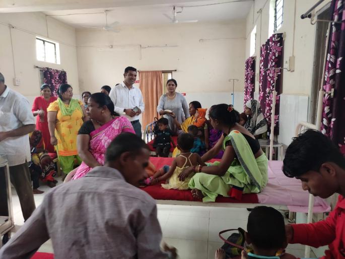 Examination of 5 infants absorbed in Dindori | दिंडोरीमध्ये अतिकुपोषित ७० बालकांची तपासणी Examination of 5 infants absorbed in Dindori | दिंडोरीमध्ये अतिकुपोषित ७० बालकांची तपासणी