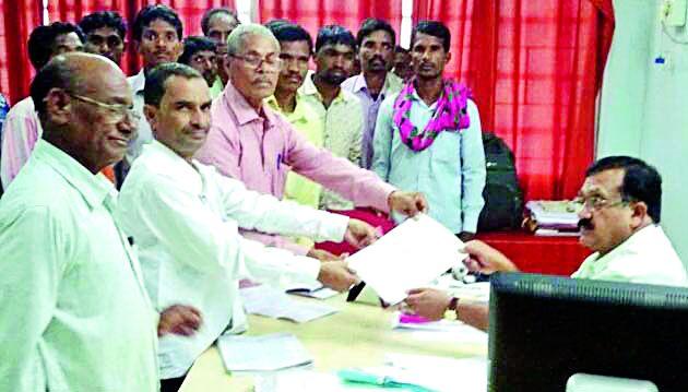 Inquire about the water vessels | जलयुक्त शिवारच्या कामांची चौकशी करा Inquire about the water vessels | जलयुक्त शिवारच्या कामांची चौकशी करा