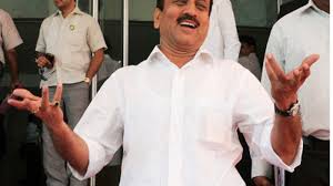 The coalition's allocation formula is not fixed | गिरीष महाजन यांनी सेनेच्या संजय राऊतांना ठरविले खोटे The coalition's allocation formula is not fixed | गिरीष महाजन यांनी सेनेच्या संजय राऊतांना ठरविले खोटे