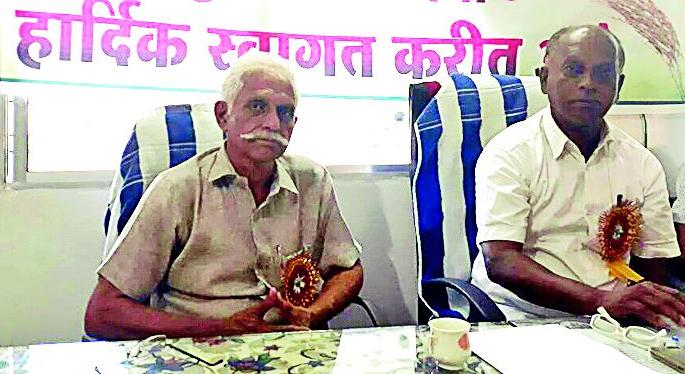 The cost of the SRT cultivation method is low | एसआरटी लागवड पद्धत कमी खर्चाची The cost of the SRT cultivation method is low | एसआरटी लागवड पद्धत कमी खर्चाची