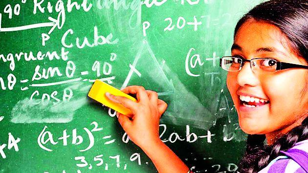 Mathematics students will be smart | गणितात विद्यार्थी होणार स्मार्ट