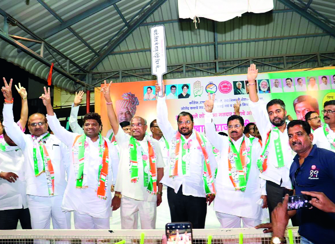 Life to give a decent price to farmers: Raju Shetty | शेतकऱ्यांच्या घामाला योग्य दाम देण्यासाठी आयुष्य: राजू शेट्टी