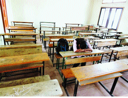 In the face of the examination, colleges in seven districts jam | परीक्षेच्या तोंडावर सात जिल्ह्यांतील महाविद्यालये ठप्प