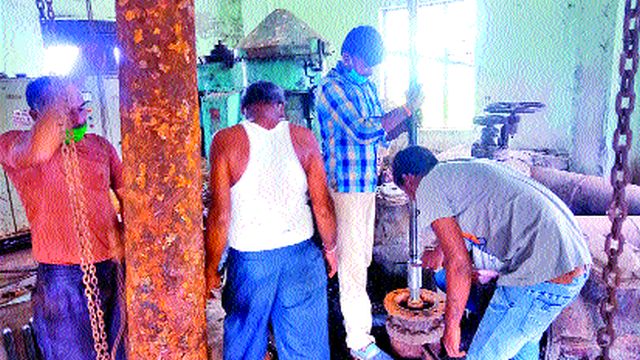 Water supply to 16 villages including Lasalgaon closed for three days | लासलगावसह सोळा गावांचा पाणीपुरवठा तीन दिवस बंद Water supply to 16 villages including Lasalgaon closed for three days | लासलगावसह सोळा गावांचा पाणीपुरवठा तीन दिवस बंद