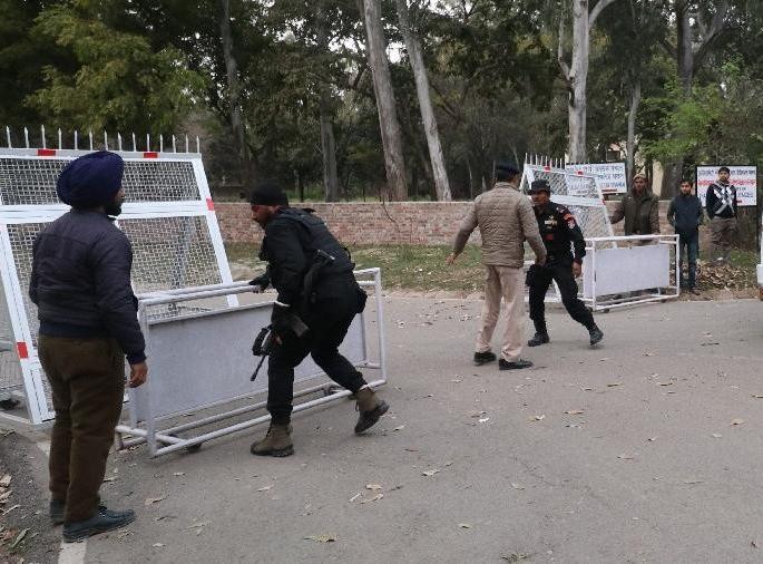 ... when terrorists infiltrate the police academy | ...जेव्हा पोलीस अकादमीत अतिरेकी शिरतात ... when terrorists infiltrate the police academy | ...जेव्हा पोलीस अकादमीत अतिरेकी शिरतात