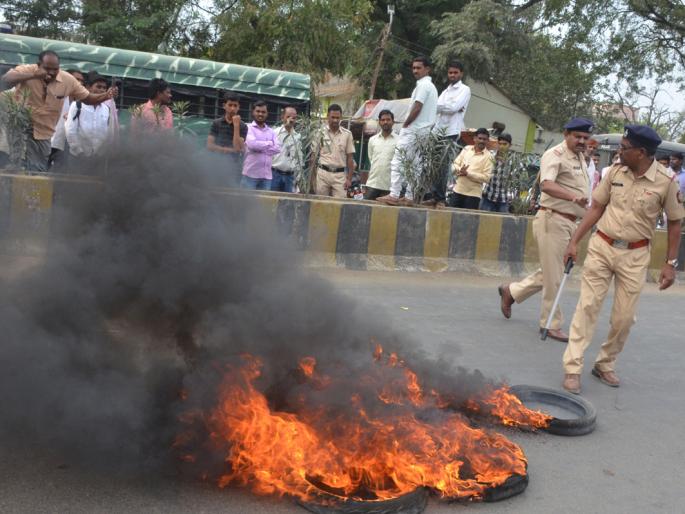 Decisions on demands after the army's agitation | सेनेच्या आंदोलनानंतर मागण्यांवर निर्णय Decisions on demands after the army's agitation | सेनेच्या आंदोलनानंतर मागण्यांवर निर्णय