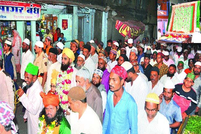 'Sadhal-e-Khas' organized procession | ‘संदल-ए-खास’निमित्त मिरवणूक