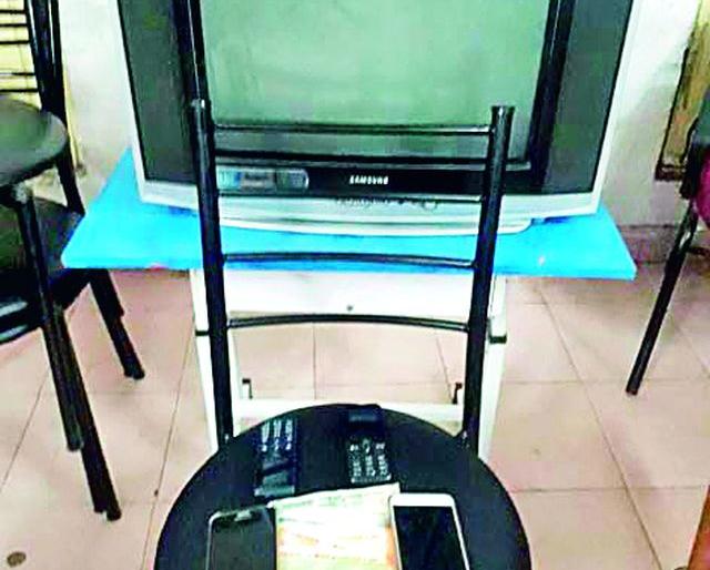 IPL cricket betting raid | आयपीएल क्रिकेट बेटींगवर धाड