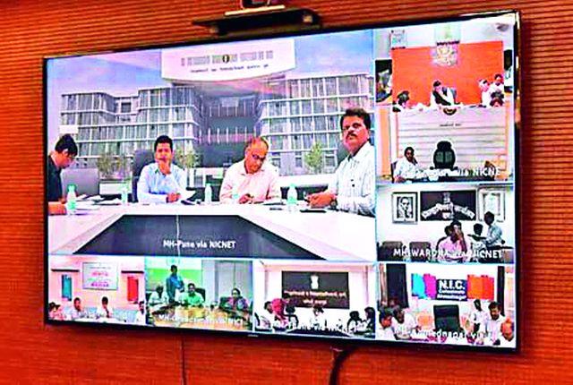 Seven out of the class of project affected people | प्रकल्पग्रस्तांना वर्ग एकचा सातबारा