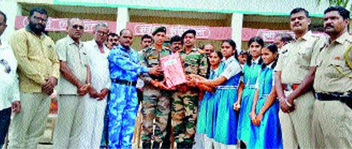 'Thread of bravery, Rakhi pride' | ‘धागा शौर्य का, राखी अभिमान की’ 'Thread of bravery, Rakhi pride' | ‘धागा शौर्य का, राखी अभिमान की’