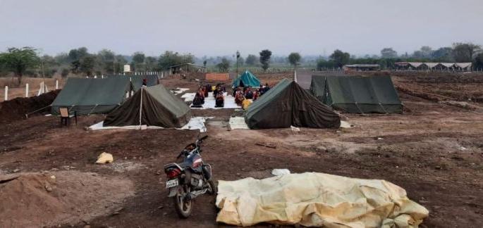 ‘Sanjhagram’ in the vicinity of Rashtrasantha; Separate village on six acres for the destitute | राष्ट्रसंतांच्या सान्निध्यात वसतेय ‘सांझग्राम’; निराधारांसाठी सहा एकरांत स्वतंत्र गाव ‘Sanjhagram’ in the vicinity of Rashtrasantha; Separate village on six acres for the destitute | राष्ट्रसंतांच्या सान्निध्यात वसतेय ‘सांझग्राम’; निराधारांसाठी सहा एकरांत स्वतंत्र गाव