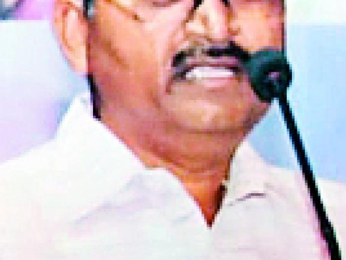 OBCs should exit the caste box | ओबीसींनी जातीच्या चौकटीतून बाहेर निघावे OBCs should exit the caste box | ओबीसींनी जातीच्या चौकटीतून बाहेर निघावे