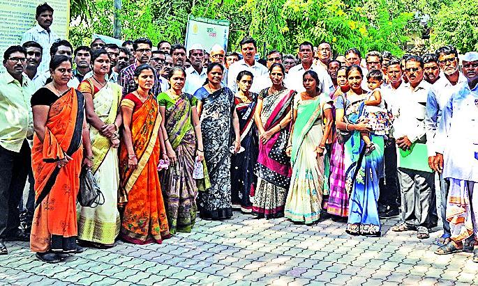 Retract the suspension of Police Patrols | पोलीस पाटलांचे निलंबन मागे घ्या