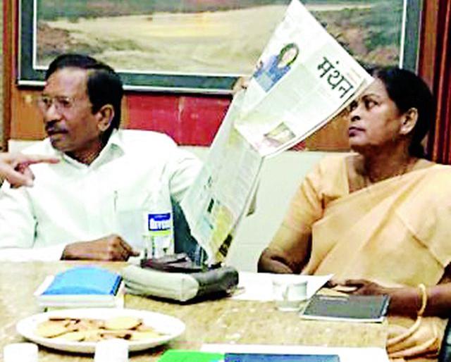 Cancellation of invitations can lead to literary thoughts | निमंत्रण रद्दने वाङ्मयीन विचारांना काळीमा Cancellation of invitations can lead to literary thoughts | निमंत्रण रद्दने वाङ्मयीन विचारांना काळीमा