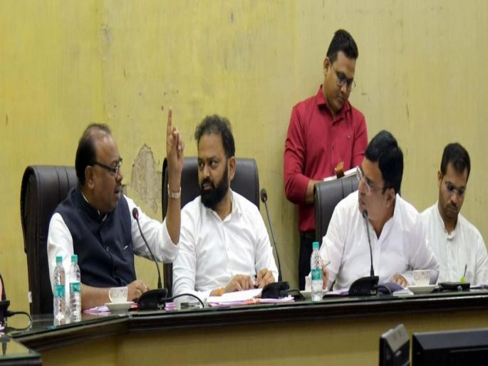 Assembly-Lok Sabha elections before March; Indications in District Planning Committee meeting | विधानसभा-लोकसभा निवडणुका मार्चच्या पूर्वीच; जिल्हा नियोजन समितीच्या बैठकीत संकेत  Assembly-Lok Sabha elections before March; Indications in District Planning Committee meeting | विधानसभा-लोकसभा निवडणुका मार्चच्या पूर्वीच; जिल्हा नियोजन समितीच्या बैठकीत संकेत