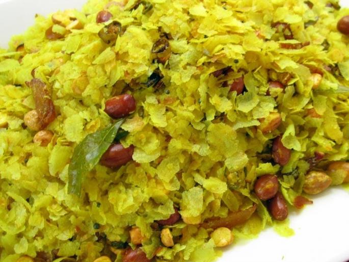 Chadha of Yavatmal's lady, spreads in universe | बुढीचा चिवडा; चवदार चिवड्यातून यवतमाळचा जागतिक लौकिक Chadha of Yavatmal's lady, spreads in universe | बुढीचा चिवडा; चवदार चिवड्यातून यवतमाळचा जागतिक लौकिक