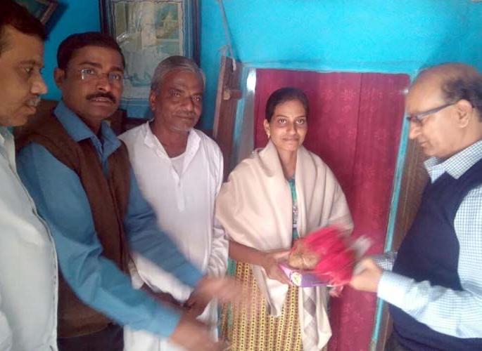 Eight gold medals won by a farmer's daughter in Wardha | वर्ध्यातील शेतकऱ्याच्या मुलीने मिळविली आठ सुवर्ण पदके